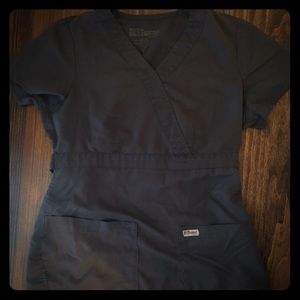 Grey’s Anatomy Scrub Shirt Size S